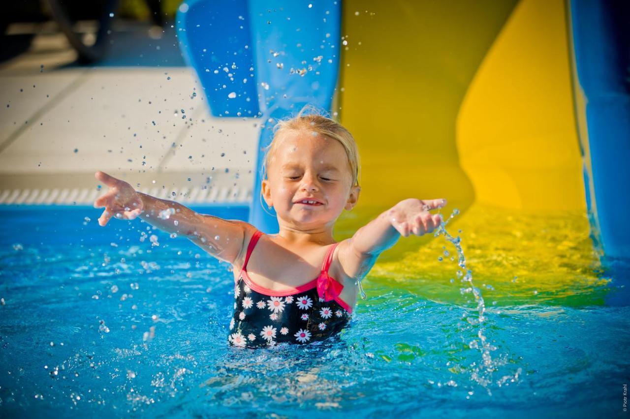 Aqua Holiday Apartments Beach#Pool#Sauna No Limit Kołobrzeg Buitenkant foto